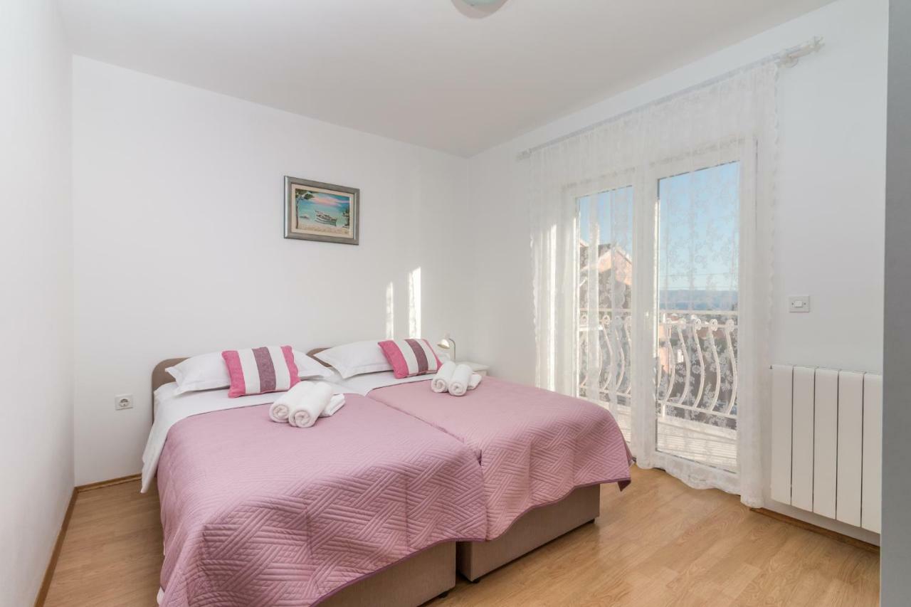 Apartment La Mare Stobrec Exterior photo